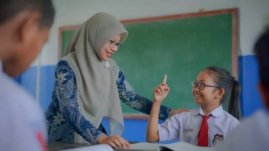 Kemendikdasmen Pastikan Guru Non-ASN Tetap Bekerja Hingga 2026