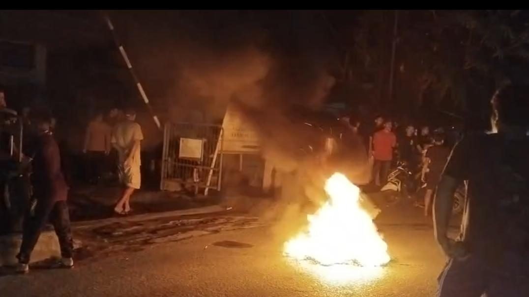Warga Tanjungbalai Geruduk Kantor PLN Usai Listrik Padam Massal Lebih dari 19 Jam
