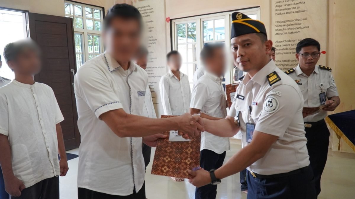 29 Warga Binaan Buddha di Rutan Kelas I Medan Terima Remisi Khusus Waisak 2026
