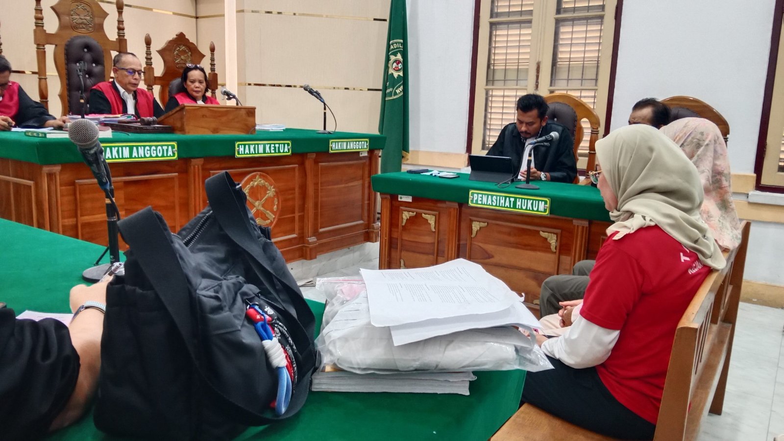 Kasus Pemalsuan Surat, Ibu Lolos dari Penjara 2 Anaknya Divonis 5 Bulan di PN Medan