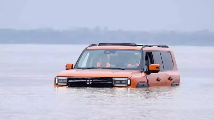 Jetour G700 Gegerkan Pasar SUV Global, Mobil China Ini Bisa “Berenang” di Air dan Tembus 892 HP