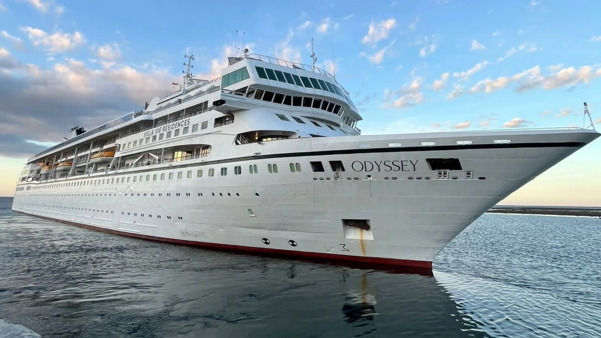 PELNI Sukses Layani Kapal Pesiar MV Odyssey, Perkuat Pariwisata Bahari Indonesia