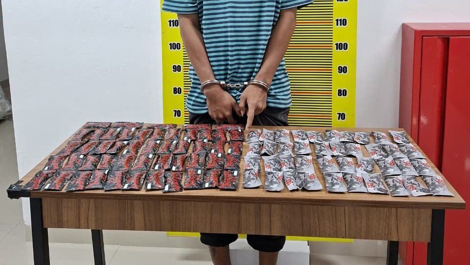Undercover Buy Bongkar Peredaran Liquid Narkotika di Hamparan Perak, Puluhan Cartridge Yakuza Disita