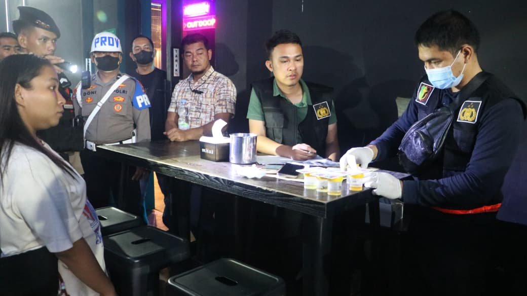 Polda Sumut Razia Tempat Hiburan Malam HW Helen’s Night Mart dan High Pass