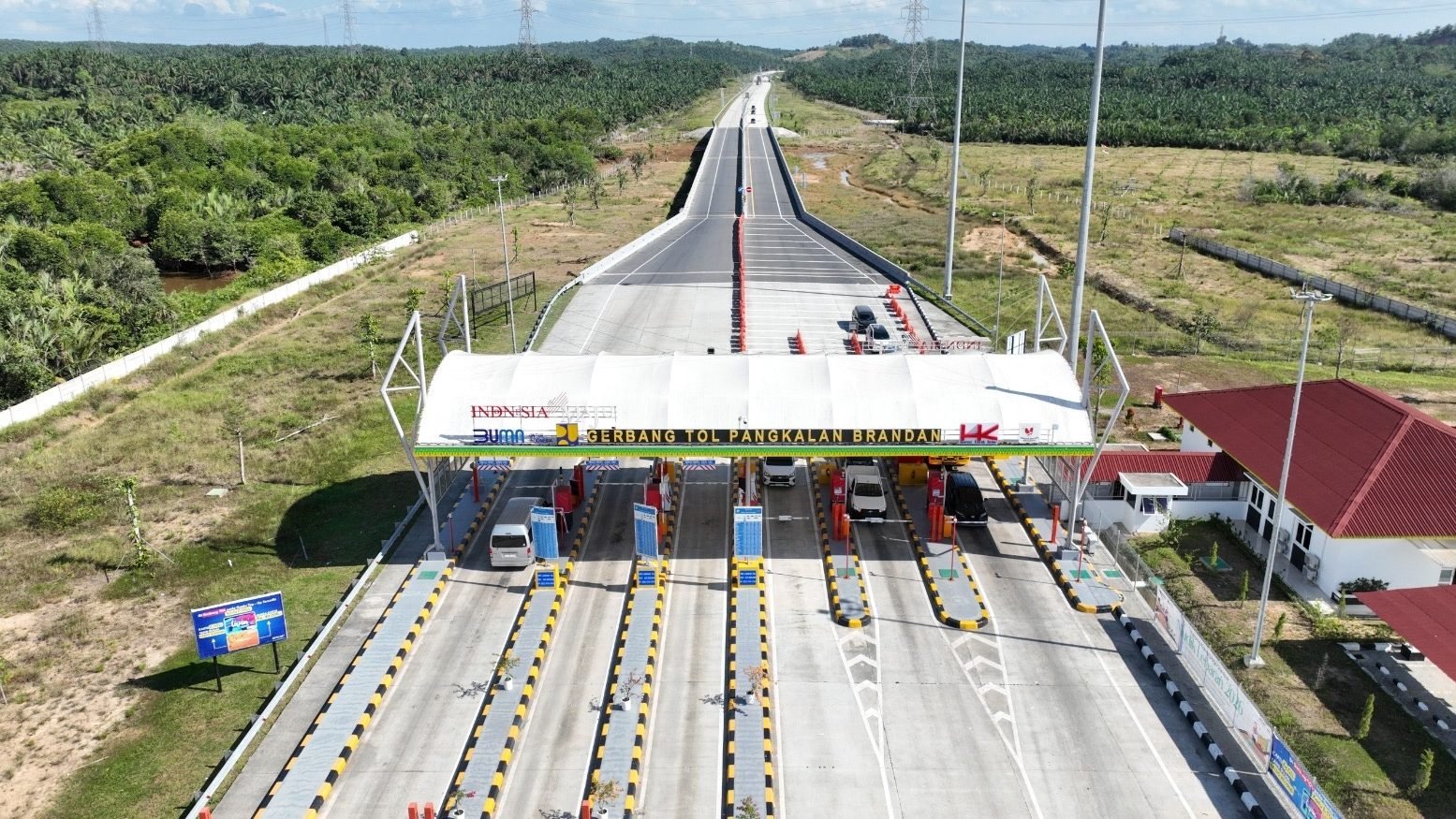 118.599 Kendaraan Masuk Jalan Tol Trans Sumatera di Libur Panjang Akhir Pekan Kenaikan Yesus Kristus