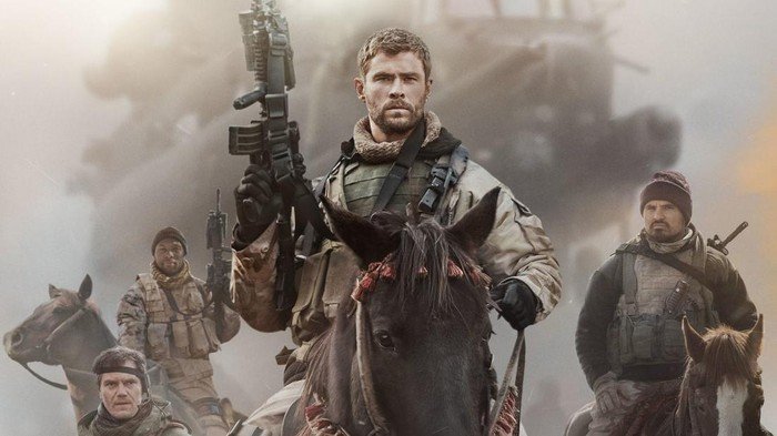 Sinopsis Film 12 Strong: Kisah Nyata Perang di Afganistan Tayang di Bioskop Trans TV Malam Ini