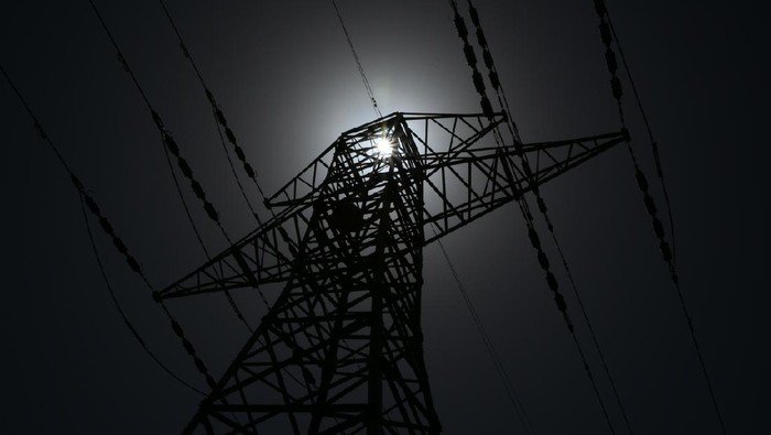 Terungkap! Soal Blackout Sumatera Bongkar Masalah Jaringan Listrik PLN