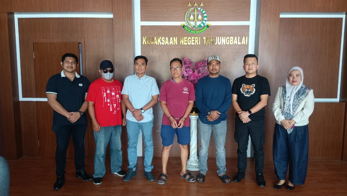 DPO Kasus Penggelapan Albert A Hock Ditangkap Kejati Sumut, Langsung Dieksekusi Jalani Hukuman 2 Tahun