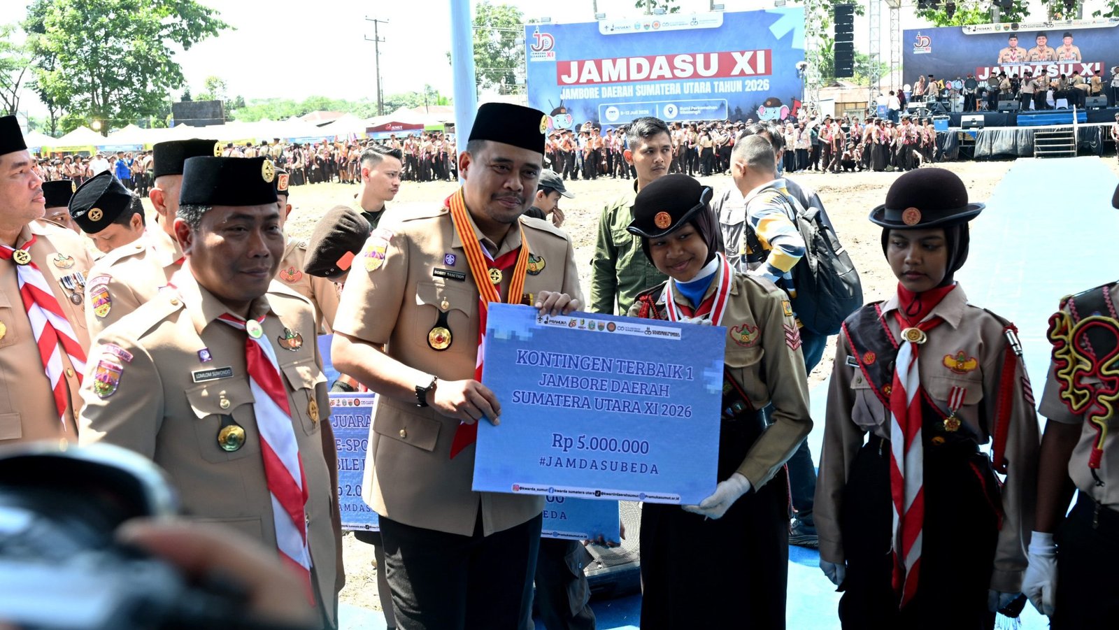 Bobby Nasution Tutup Jamdasu XI, Hadiahi 19 Petugas Upacara Berangkat ke Jamnas 2026