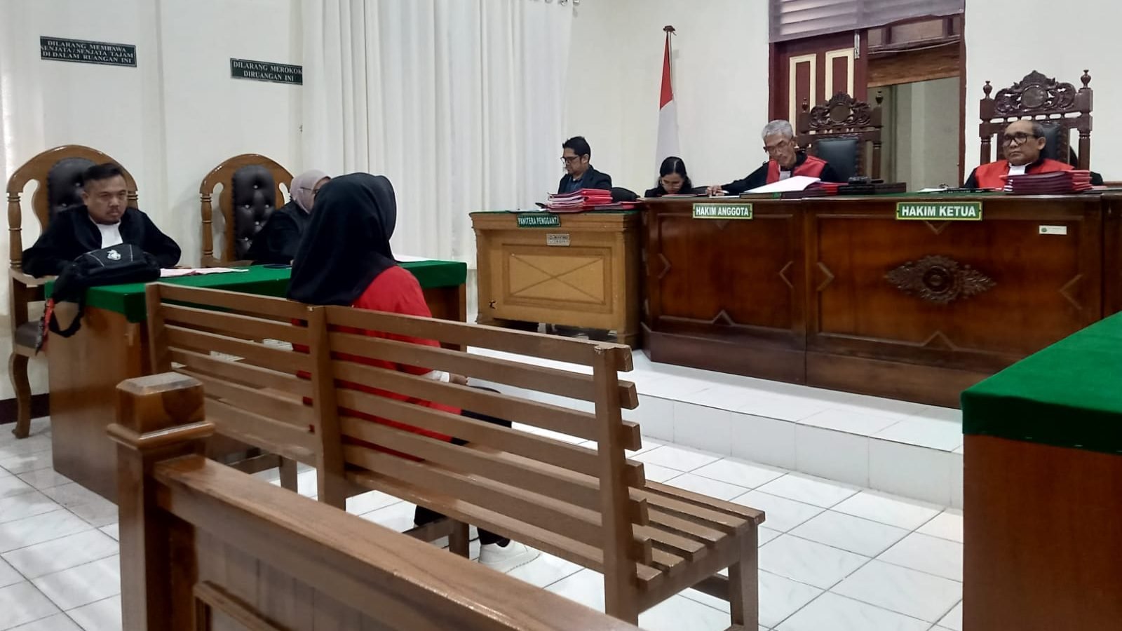 Wanita Muda Pembuang Jasad Bayi Dalam Kardus Mulai Diadili di PN Medan