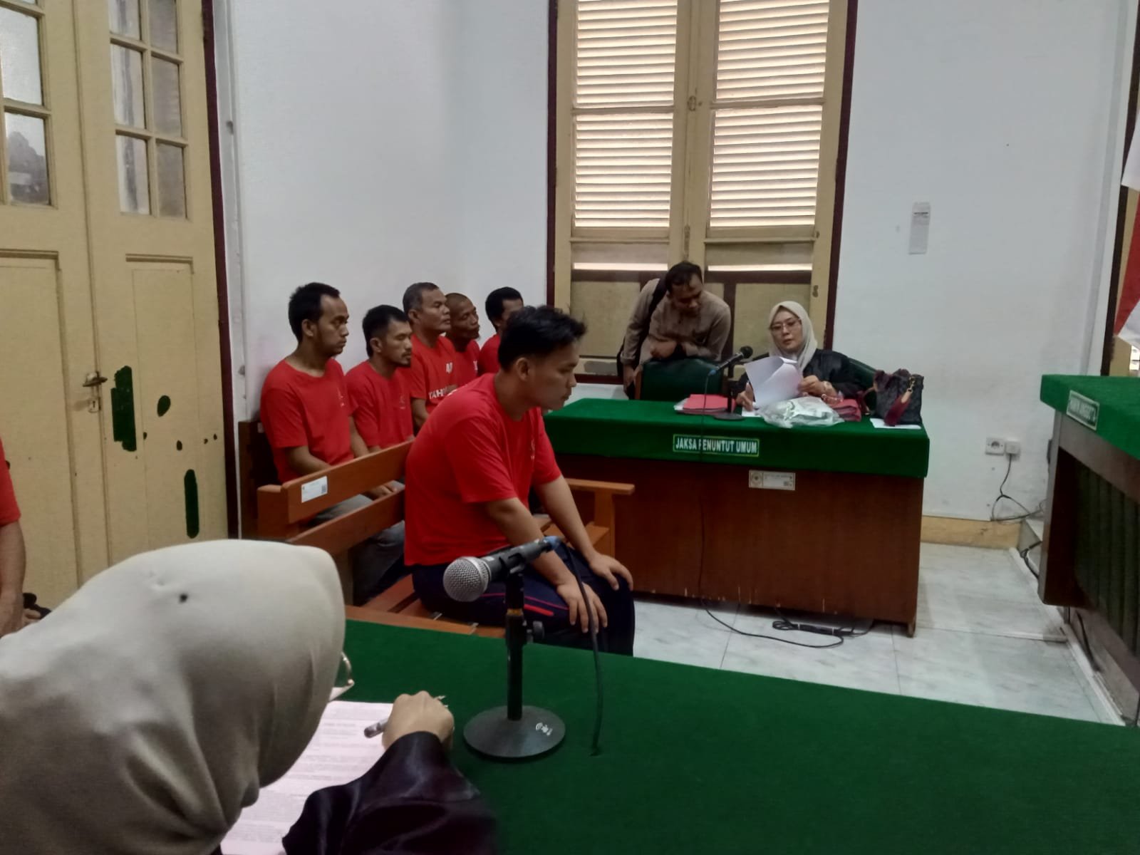 Eks Sopir Hakim PN Medan Dituntut 7 Tahun Penjara di Kasus Pencurian Emas dan Pembakaran Rumah