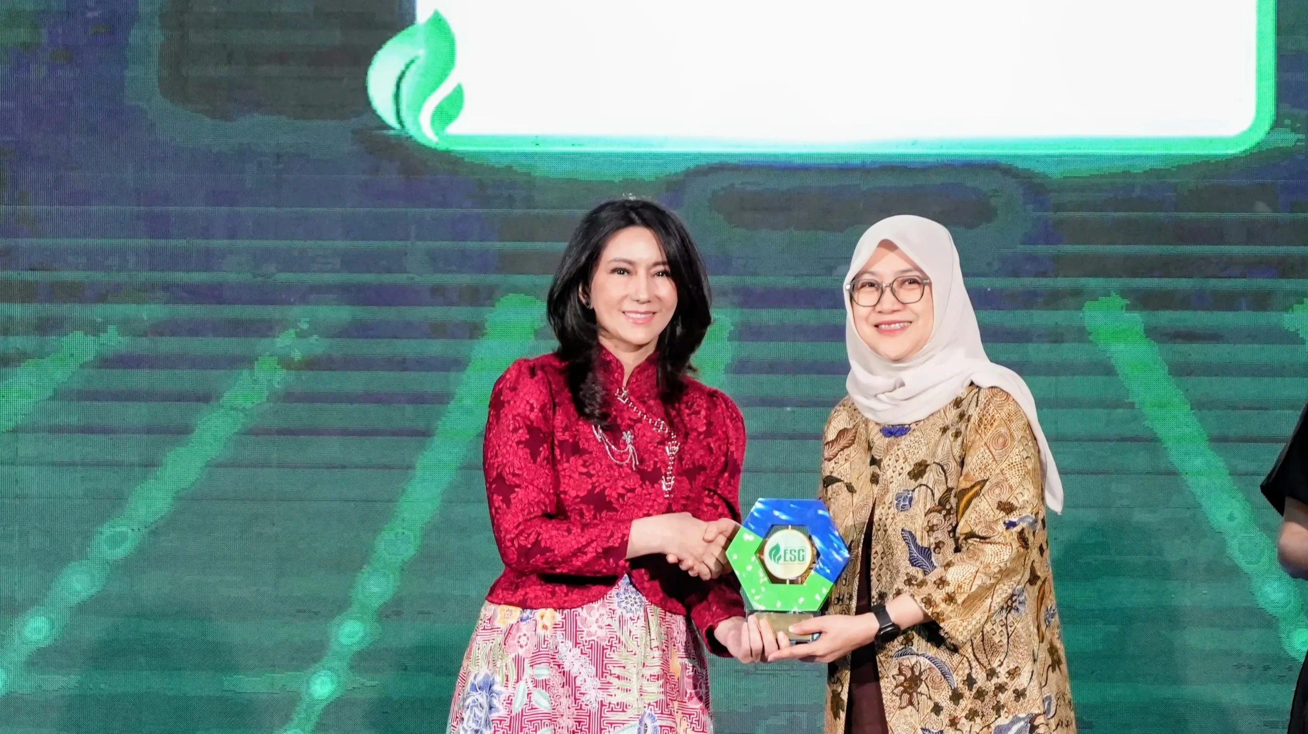 PELNI Raih Anugerah ESG 2026 Berkat Program Upcycle Life Jacket, Dorong Industri Maritim Berkelanjutan