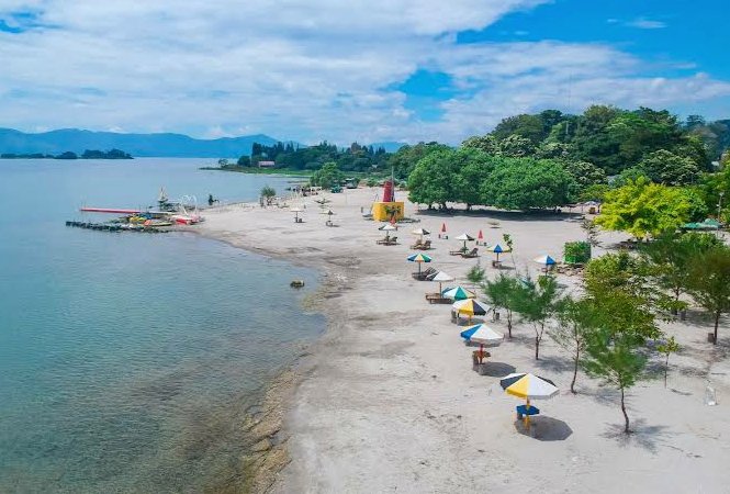 5 Tempat Camping dengan Spot dan Lokasi Berkemah dengan Panorama Indah di Samosir