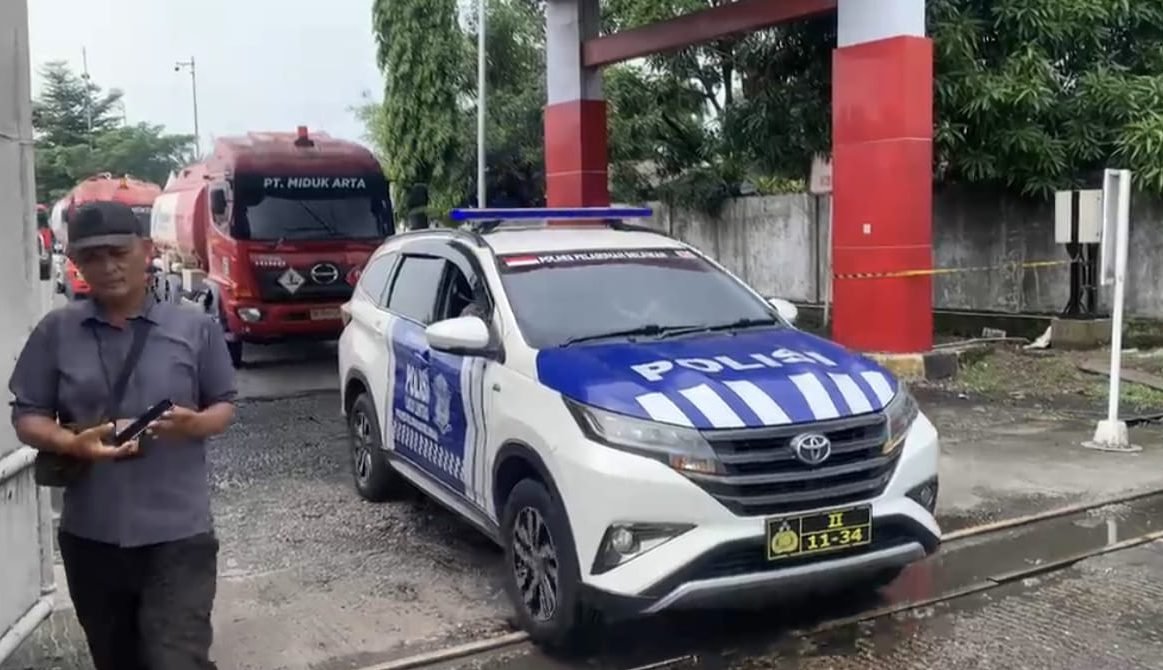 Polda Sumut Kawal Distribusi BBM, Puluhan Mobil Tangki Diberangkatkan ke SPBU