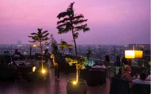 Rekomendasi 10 Tempat Dinner Paling Romantis dan Termewah di Medan