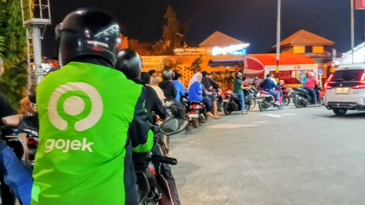 WIB Sumut Desak Pimpinan Pertamina Patra Niaga Sumbagut Mundur, Soroti Alasan Kelangkaan BBM di Sumut