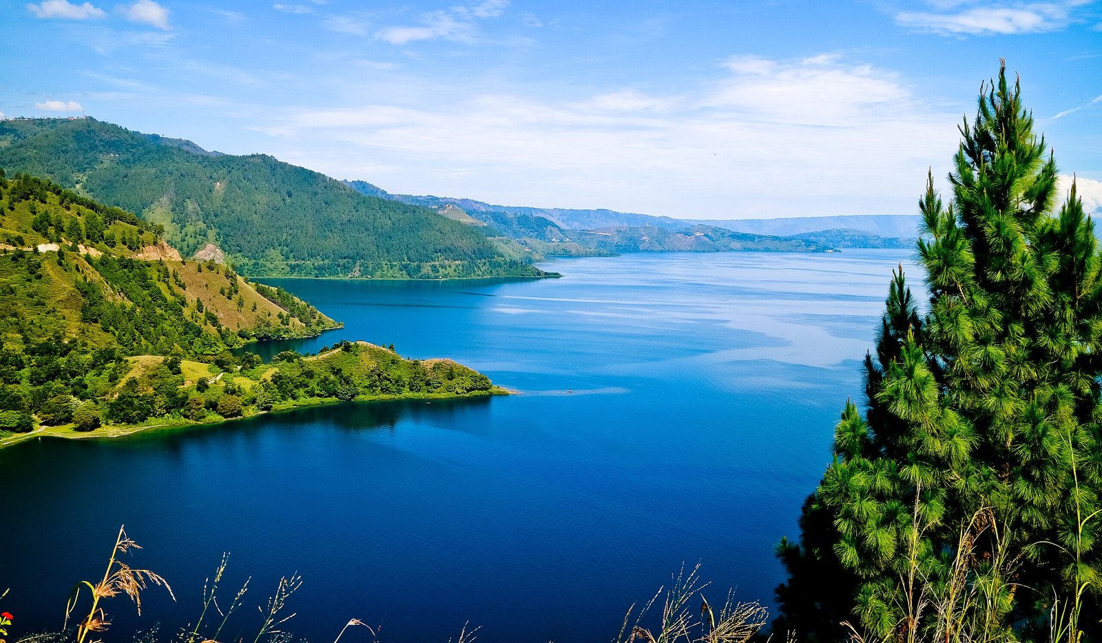 Rekomendasi 20 Tempat Wisata di Medan: Ada Wisata Alam Sampai yang Gratis!