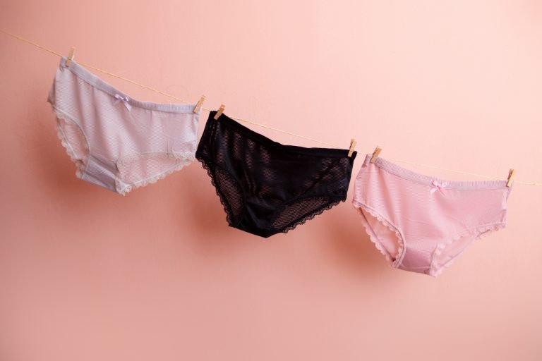 Cara Mencuci Underwear yang Baik dan Benar Agar Nggak Cepat Melar dan Terawat