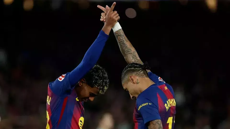 Camp Nou Membara: Barcelona Gilas Feyenoord 5-1, Lini Serang Blaugrana Makin Menakutkan