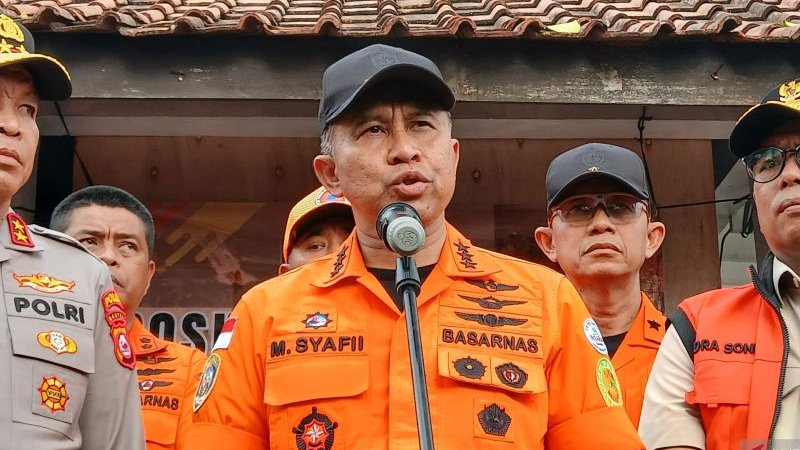 Pencarian Jurnalis Hilang Masuk Hari Ketiga, 300 Personel dan 11 Kapal Dikerahkan
