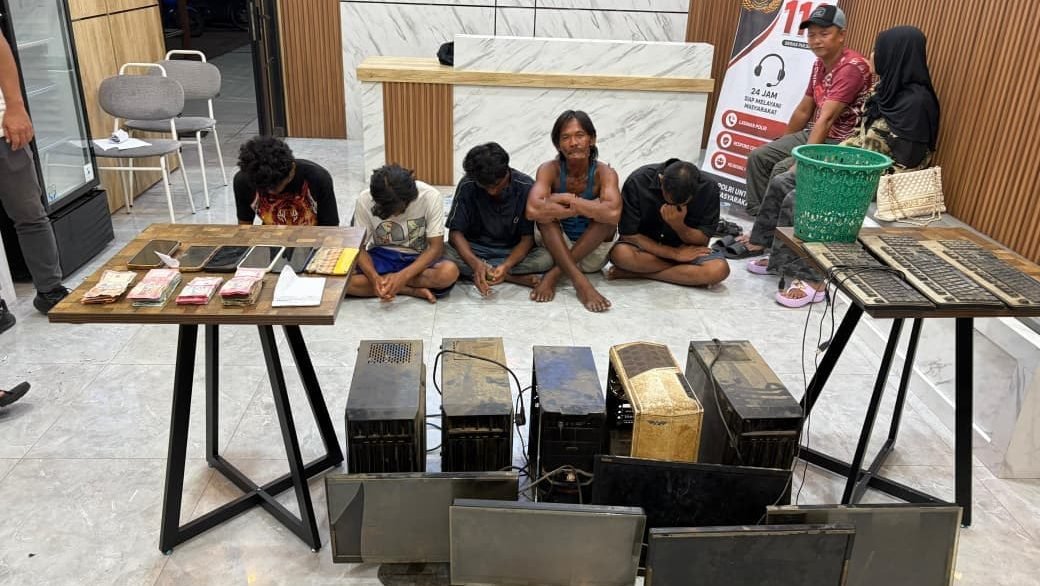 Judol Bersembunyi di Balik Warnet, 8 Orang Diamankan di Bagan Asahan