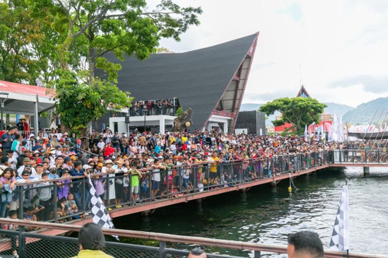 Ilustrasi - Ajang balapan F1 Powerboat Danau Toba 2024 mencapai 70 ribu orang. Foto: Antara