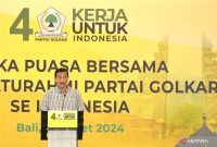 Ketua Dewan Penasihat Partai Golkar Luhut Binsar Pandjaitan saat kegiatan syukuran partai di Kabupaten Badung, Bali, Jumat (15/3/2024). Foto: Antara/Ni Putu Putri Muliantari
