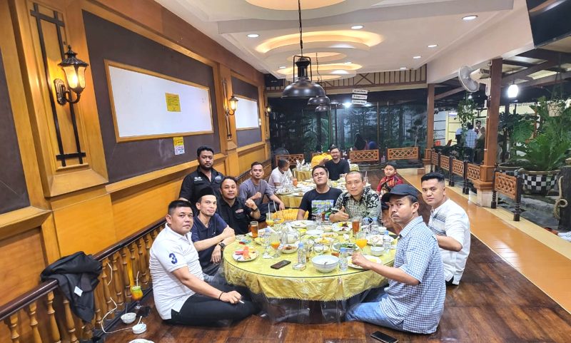 Persatuan Mediagram Sumut (Permedsu) menggelar buka puasa bersama untuk mempererat kekompakan saat Ramadan. Foto: Permedsu