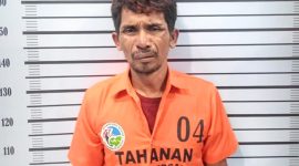 Personel Satres Narkoba Polres Deli Serdang meringkus MR alias Kerok, residivis yang menjadi pengedar narkoba. Foto: Humas Polres Serdang Bedagai