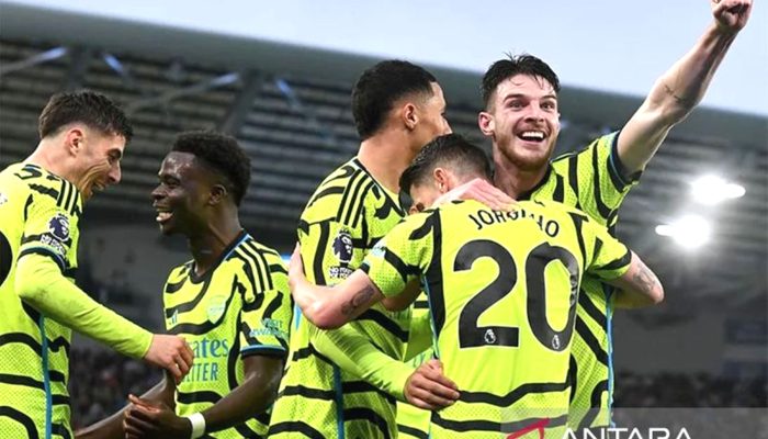 Arsenal Semakin Digdaya, Tekuk MU dan Kudeta Manchester City