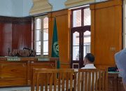 Bupati Labuhanbatu Nonaktif Erik Adtrada Mendadak Dilarikan ke Rumah Sakit