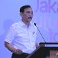 enteri Koordinator Bidang Maritim dan Investasi Luhut Binsar Pandjaitan dalam acara 