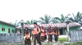 Pelajar MIS Al Ittihadiyah. Foto: Mafa Yulie Ramadhani