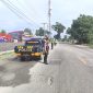 Personel Satlantas Polres Simalungun melakukan patroli di salah satu titik rawan macet saat akhir pekan. Foto: Humas Polres Simalungun