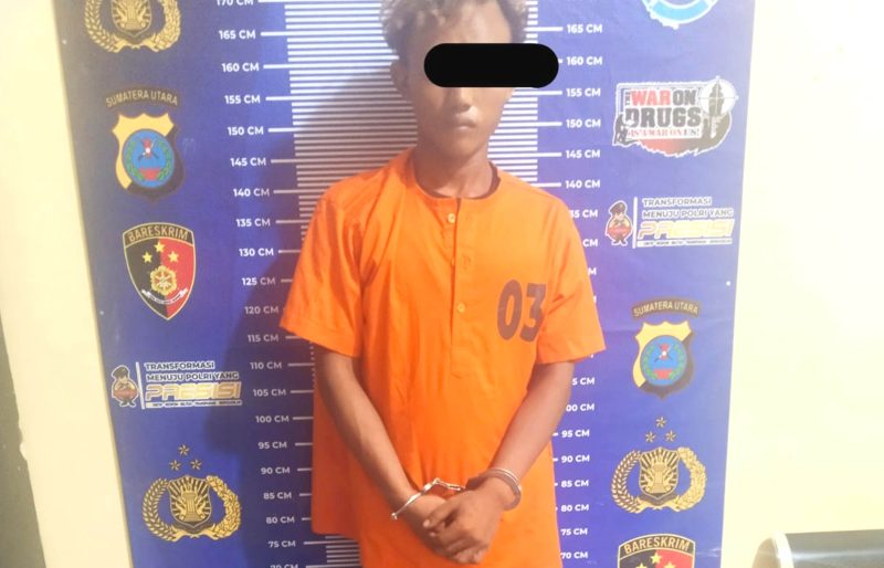 Unit Reskrim Polsek Teluk Mengkudu meringkus seorang pelaku pencurian dinamo kincir milik pengusaha tambak. Foto: Humas Polres Serdang Bedagai