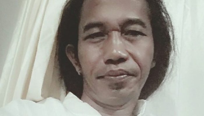 Dilarang Gondrong: Ketika Rambut Gondrong Jadi Masalah dan Bikin Indonesia Heboh