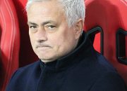 Mourinho Dikabarkan Menjadi Juru Taktik Klub Papan Atas di Turki