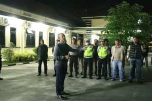 Patroli yang Dipimpin Kapolres Sergai AKBP Oxy Ringkus 2 Pria Bersajam