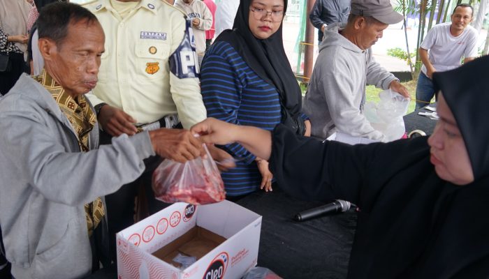 Rayakan Idul Adha, Pertamina Patra Niaga Sumbagut Sembelih 127 Hewan Kurban