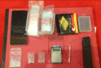 Polres Labusel mengamankan magazine air softgun di rumah tersangka narkoba di Kabupaten Labuhanbatu Selatan. Foto: Humas Polres Labusel