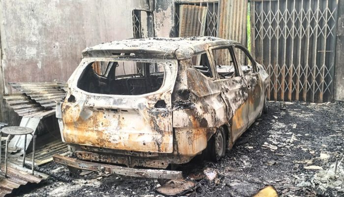 Polsek Kotarih dan Koramil Olah TKP Ruko Terbakar di Banjaran Godang