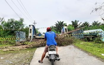 Jembatan Titi Runtuh