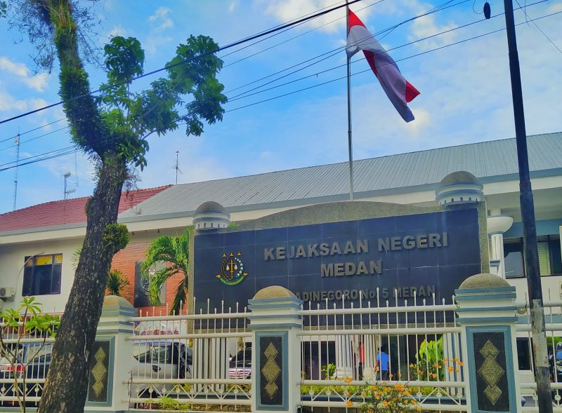 Kantor Kejari Medan. Foto: Topikseru.com/ Edward Gilbert Munthe