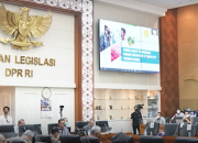 Baleg DPR RI Batalkan Revisi UU TNI dan Polri: Dibahas Periode Berikutnya
