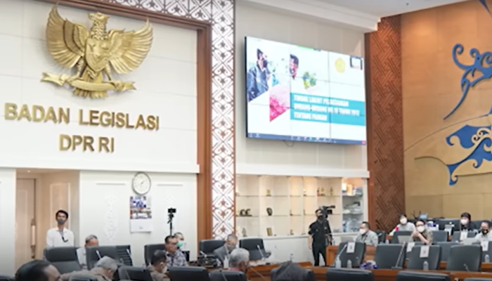 Baleg DPR RI Batalkan Revisi UU TNI dan Polri: Dibahas Periode Berikutnya
