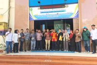 Sebanyak 13 lembaga yang terdiri dari lembaga masyarakat sipil dan profesi mengajukan Amicus Curiae ke PTUN Medan sebagai dukungan kepada 103 guru honorer Langkat. Foto: Dok. LBH Medan 