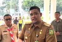 Wali Kota Medan Bobby Afif Nasution saat menanggapi terkait revitalisasi Pusat Pasar Medan, Senin (23/9). Foto: Tangkapan layar