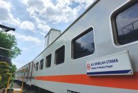 PT Kereta Api Indonesia (Persero) Divisi Regional I Sumatera Utara menggelar promo diskon tiket kereta api Sribilah Utama dalam rangka memperingati HUT ke-79 KAI. Foto: Antara/HO