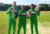 Tiga mahasiswa Fakultas Ilmu Keolahragaan Universitas Negeri Medan (Unimed) berhasil meraih medali emas pada cabang olahraga kriket putra untuk kontingen Sumatera Utara di Pekan Olahraga Nasional (PON) XX/2024. Foto: Antara/HO