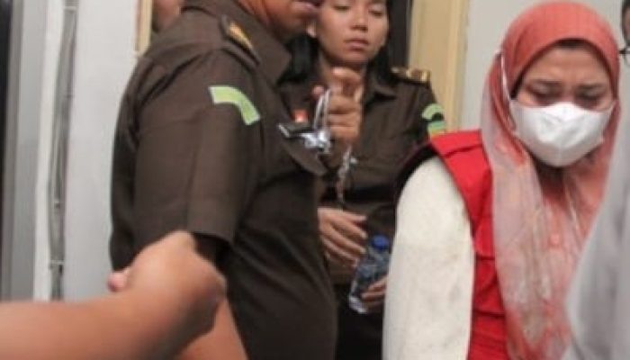 Mantan Kadis Kesehatan Tapteng Ditangkap Kejati Sumut